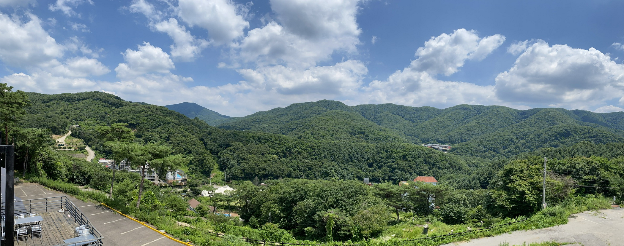 그레이캐슬에서 보이는 산 전망